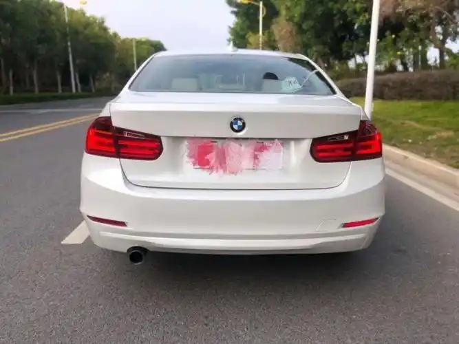 宝马320i多少钱啊?