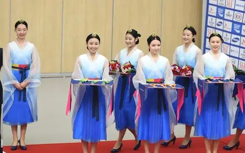 仁川亚运颁奖礼仪小姐