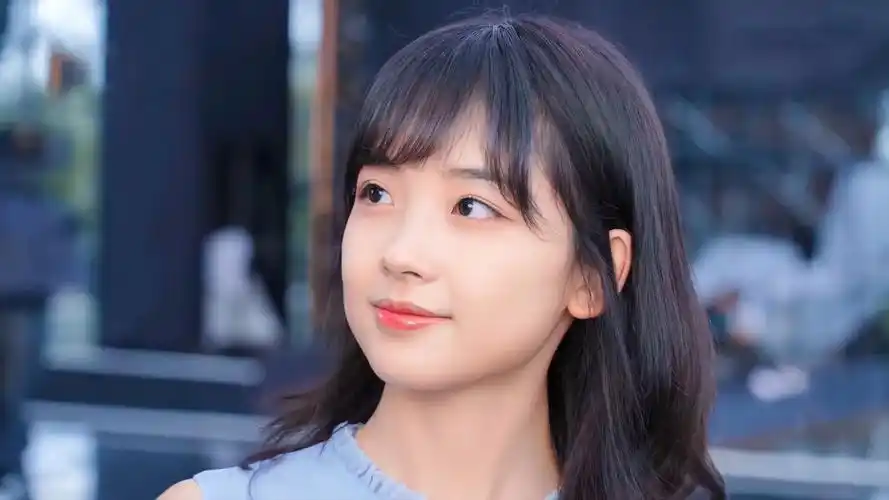 请问大家有哪些王冰冰的壁纸或美图吗?