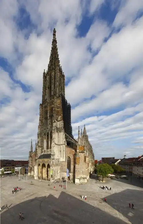 耗时6个世纪才完工的教堂哥特式建筑天花板爱上它只需一眼