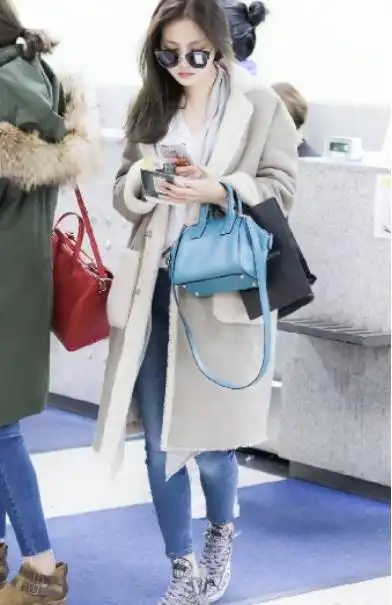 南韩"初恋女神"孙娜恩,青春健康美,回眸超酷炫|孙娜