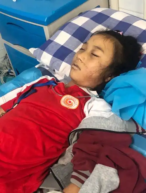 女孩疑遭老师体罚后昏迷去世,老师们,别再以教育的名义实施暴力