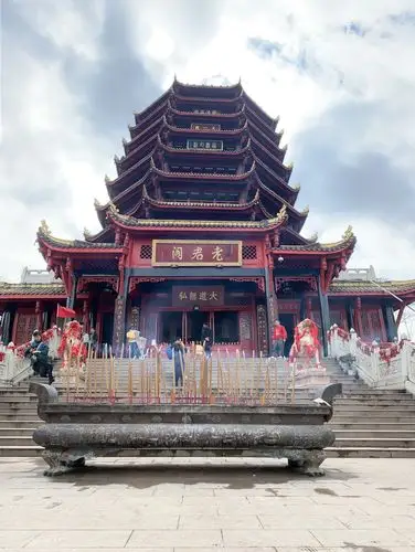 推荐一处你家乡的景点,青城山 老君阁,青城山是道_圈子-新氧美容整形