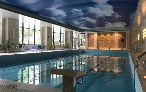 小区会所,室内恒温游泳池