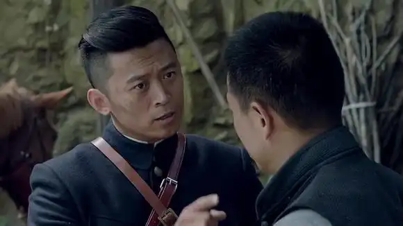 太行英雄传:谢魁把丑话说清,对八路军成见很深,杨树生满脸无奈