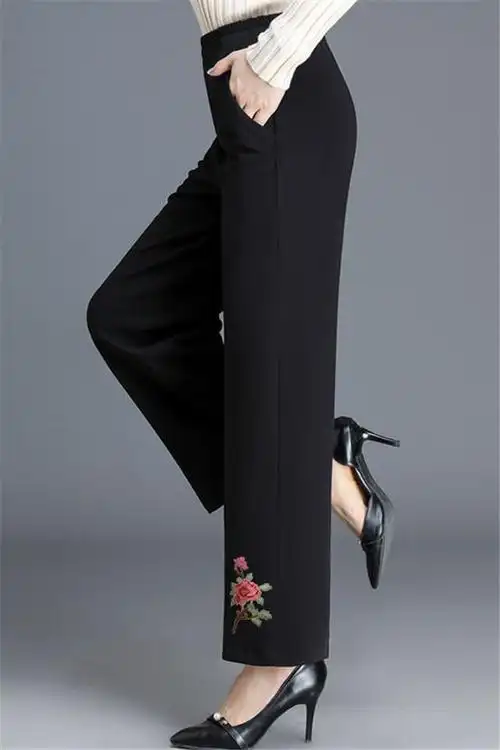 中老年女裤春季妈妈阔腿裤松紧腰绣花裤子直筒老太太春秋长裤垂感