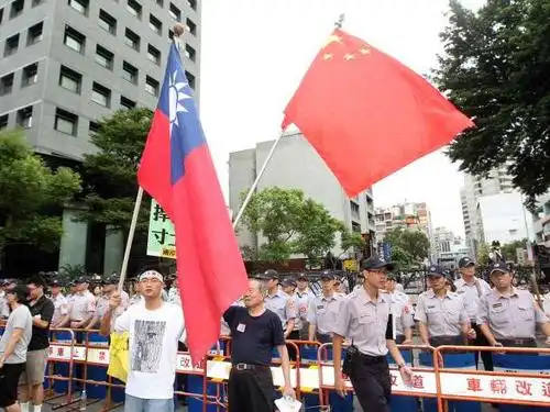 两岸亟需形成合力,维护中国正当权益.