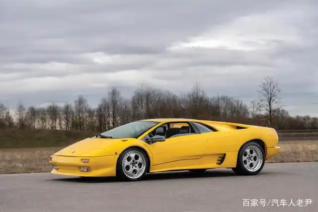 1990年的兰博基尼diablo,放到今天,依然是经典