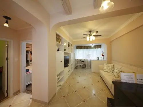 现代简约风格小户型67平方二室一厅家庭客厅沙发电视柜吊顶装修效果图