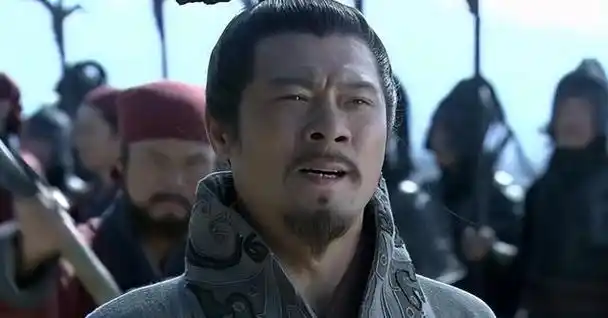 让人看不懂的陈宫:从曹又背曹,请吕又谋吕,最后还慷慨赴死!