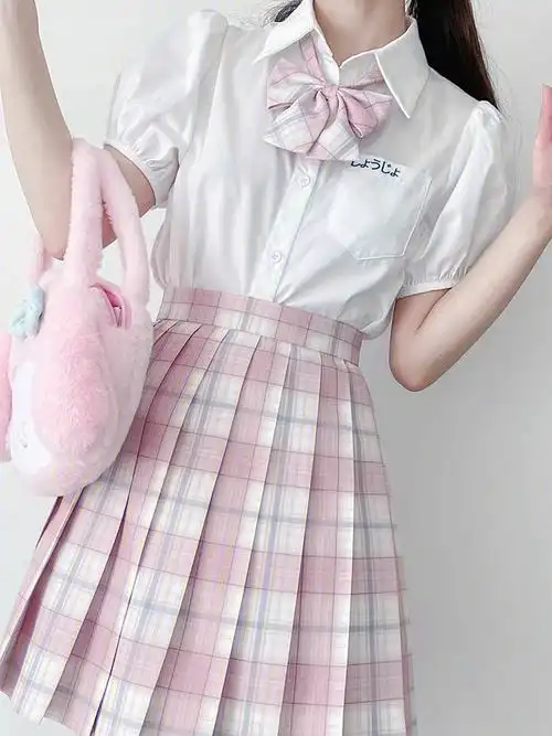 jk闹钟格裙浅椿子