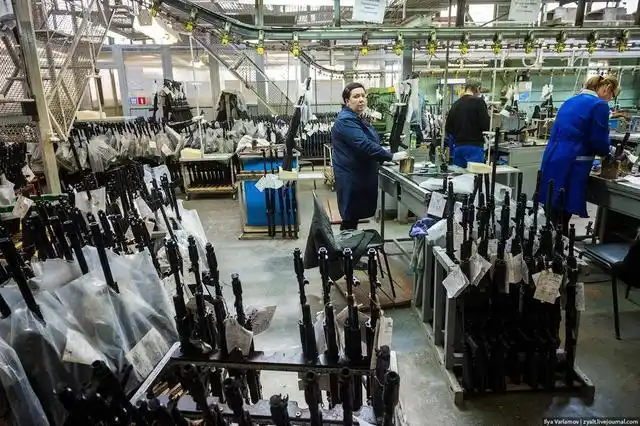 俄ak步枪数字化生产线曝光 ak12步枪或已量产