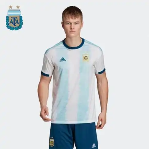 阿根廷国家队主场比赛短袖官方球衣丨2019年美洲杯版足球蓝白间条