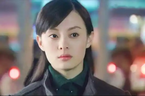 演员孙俪红了不忘本低谷时继母打工资助我给继母治病买房