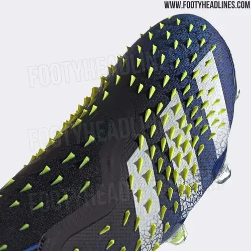 阿迪达斯新配色predator freak足球鞋官图曝光