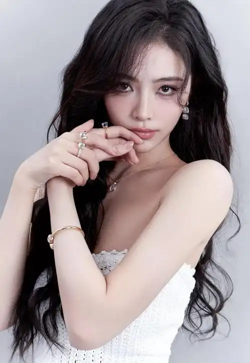 许佳琪长发太美了