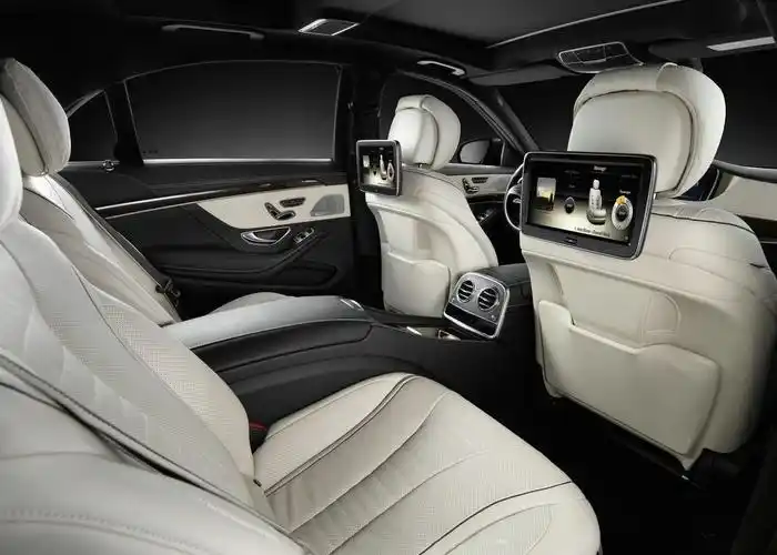 奔驰s级改装后排独立座椅,四座设计更加豪华尊贵