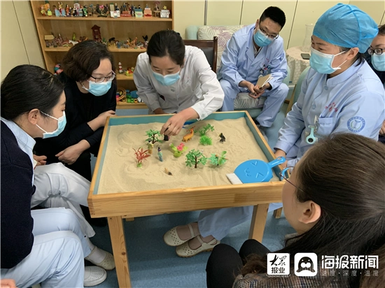 济宁肿瘤医院组织学习沙盘游戏心理疗法