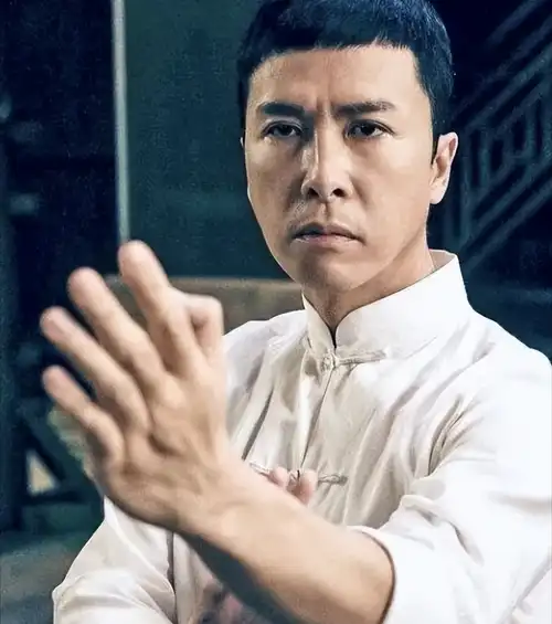 黄百鸣筹拍《叶问》,李连杰要1亿片酬,甄子丹:我只要300万_成龙_电影