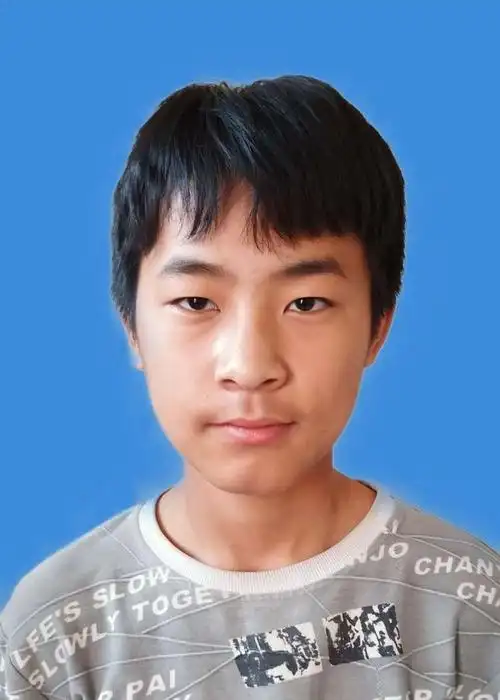 其它 电子相片 写美篇通知:根据上级部门要求开学后,学生必须错峰上下