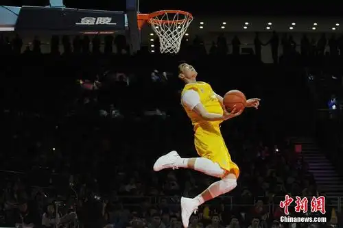cba全明星周末扣篮大赛预赛精彩上演