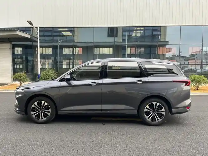 五菱 五菱凯捷  2020款 1.5t 自动旗舰型图片