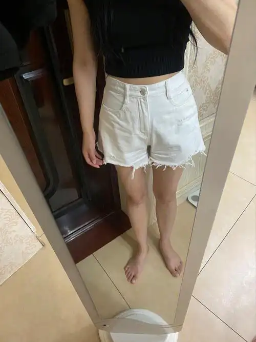 腹部赘肉是去找北京知音李奇军医生做的!