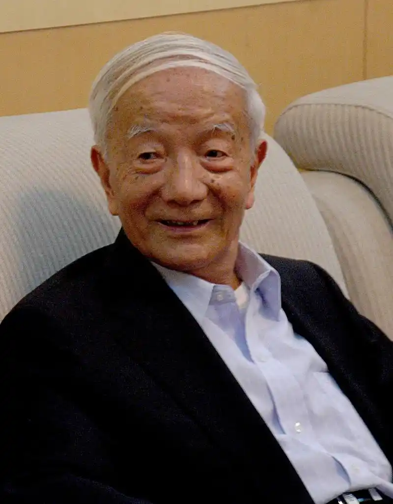 西南联大,走出的八位被授予两弹一星功勋奖章的科学家,国之栋梁