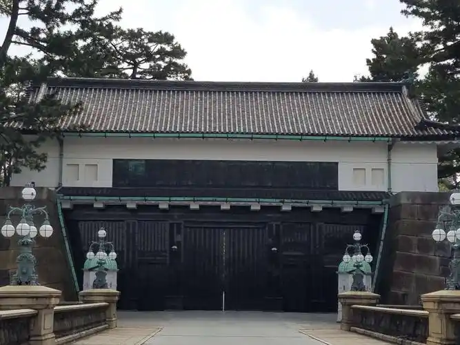 天皇皇宫大门