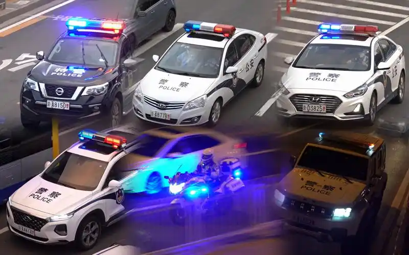 【出警】北京警方多种警车code 2闪灯不鸣笛出警瞬间_哔哩哔哩_bilibi