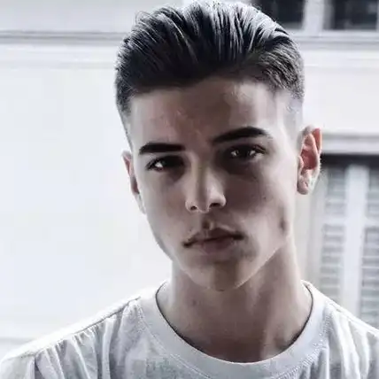 男生这5种发型,会让女生怦然心动!尤其第3种,很有男神潜质!