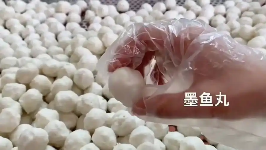 招牌墨鱼丸09纯墨鱼肉制作,口感好鲜甜美味91
