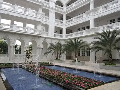 珠海女子中学学校环境