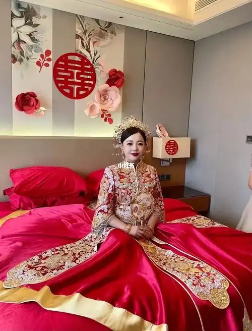 meijie婚礼造型  #简约中式秀禾坐床造型  #文水