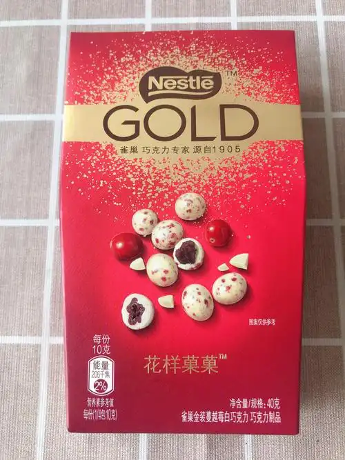 雀巢新品花样菓菓白巧克力蔓越莓口味