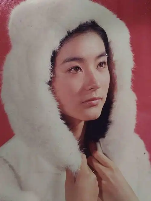 香港照相馆流出的林青霞早期罕见靓照真是漂亮难得啊