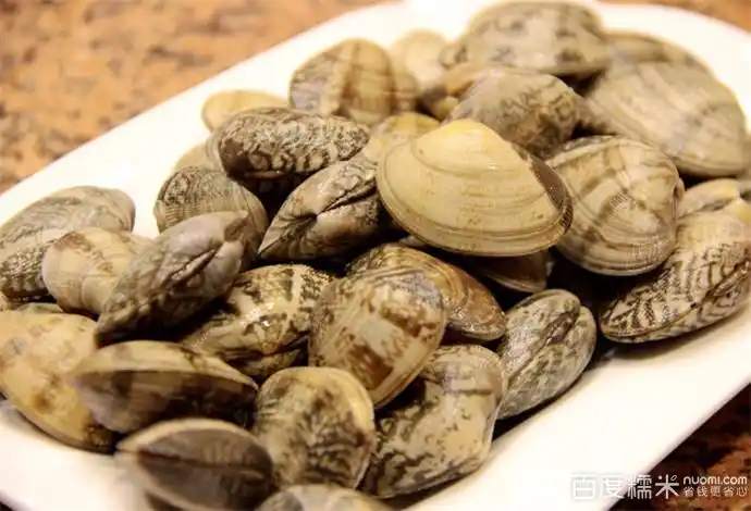 秘制梅肉: 原味肋条: 黑蚬子: 千页豆腐: 烤韭菜