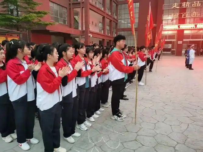 固始县永和高级中学举行20212022学年度第三周升旗仪式