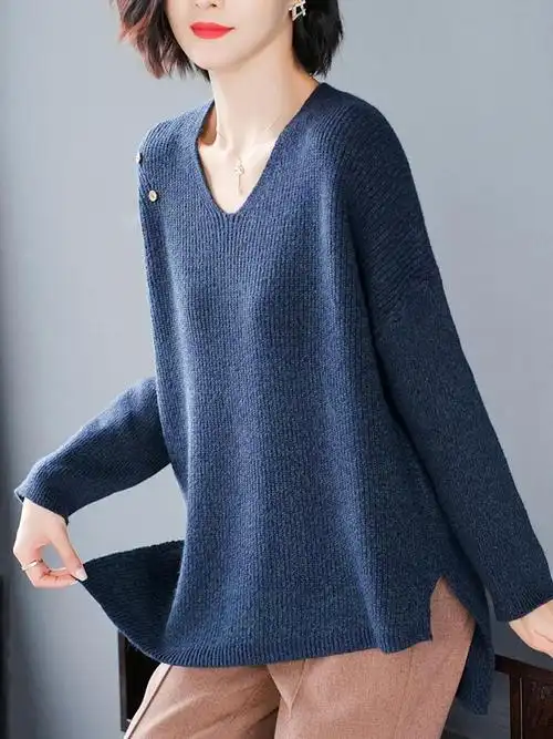 加肥加大码女秋冬装200斤胖mm显瘦鸡心领毛衣女宽松v领针织打底衫