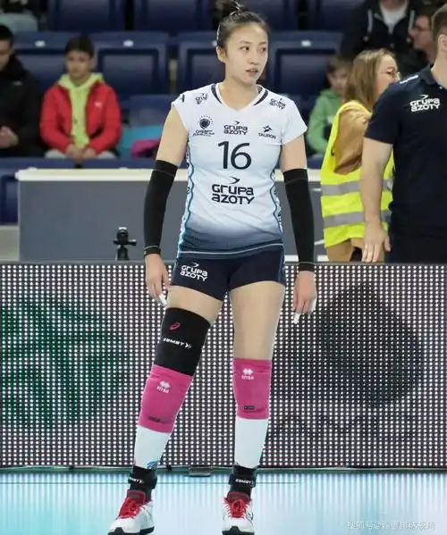 丁霞正式离队,结束替补生涯,比赛状态下降,被指不如许晓婷