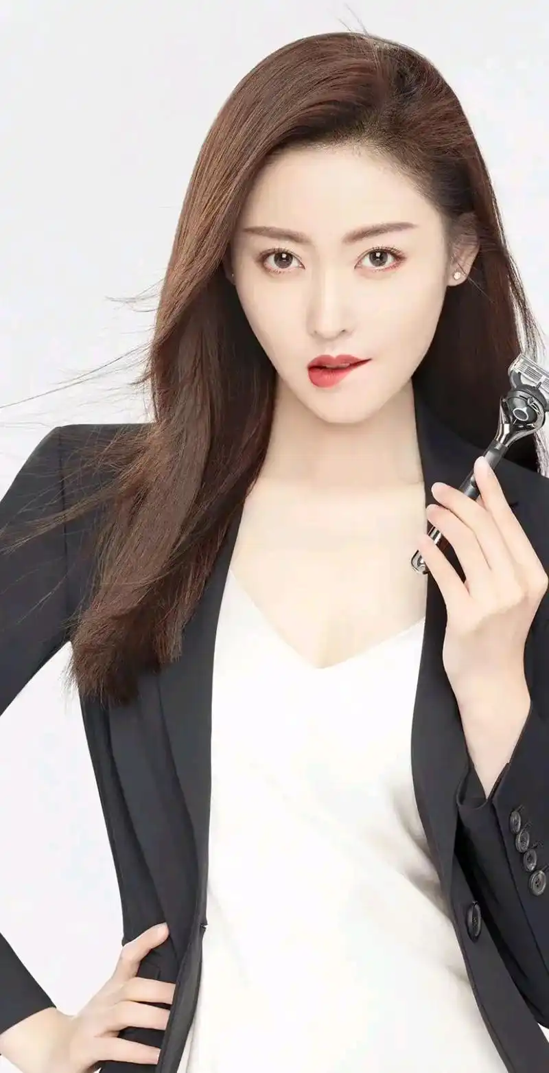 张天爱,上帝的宠儿