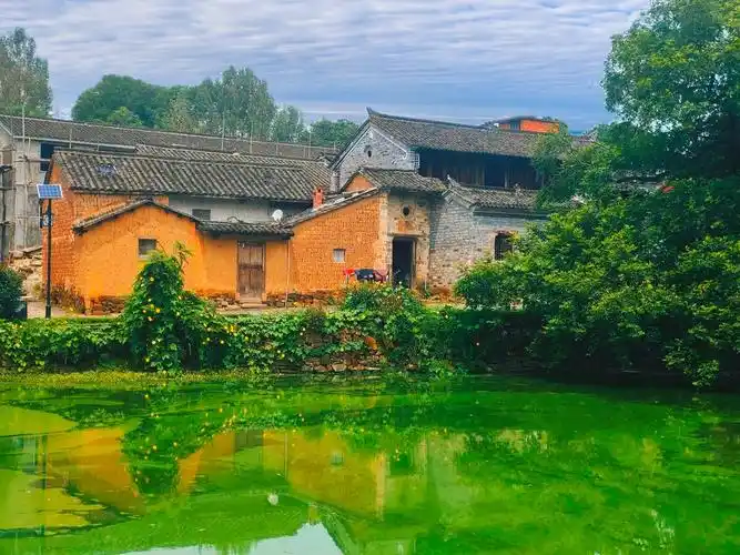 新县大别山乡村