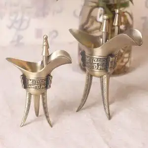 家居新款供杯合计摆件小号圣杯欧式复古白酒杯酒厥杯子金属人气