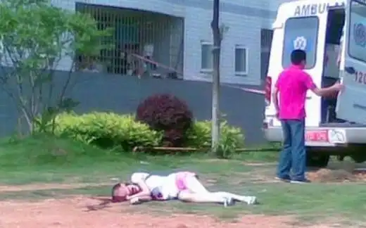 高校暴力:表白被拒 男子杀死女生割喉身亡 情杀殉命!(组图)