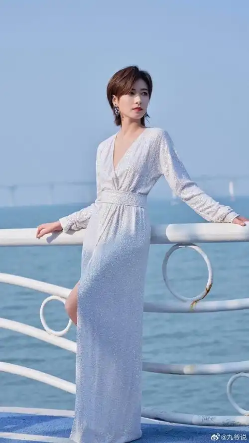 万茜 高清绝美壁纸分享