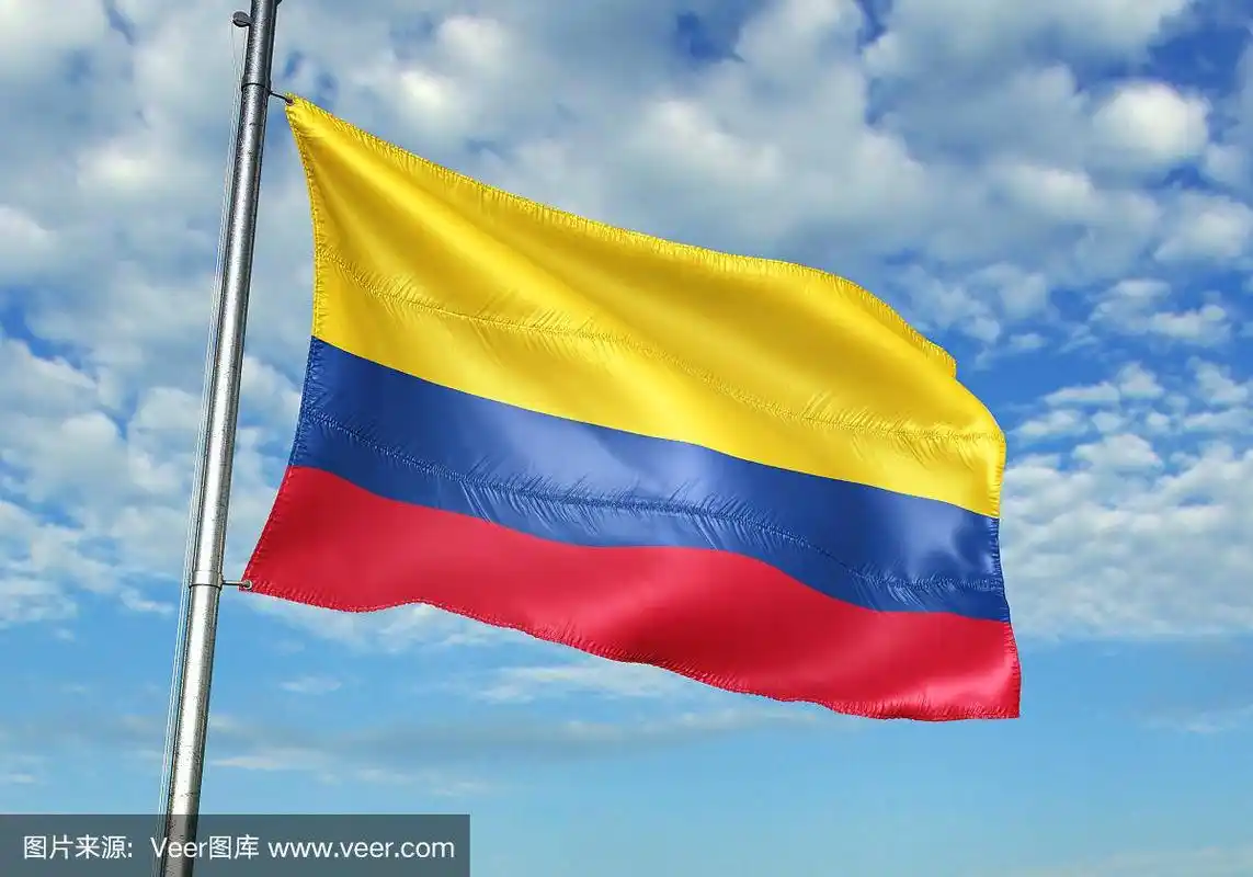 哥伦比亚国旗飘扬多云的天空背景逼真的3d插图