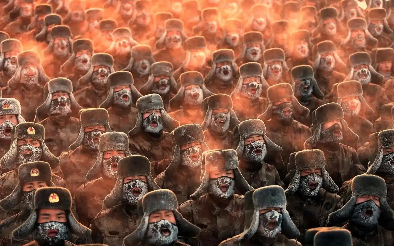 高清壁纸.人间忽晚,山河已秋#潮图壁纸 #朋友圈壁纸 #高清 - 抖音