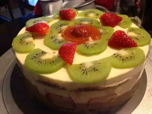 巧克力酸奶双色夹心蛋糕