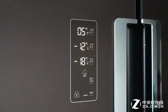 亮眼外观移动互联 容声冰箱你的生活管家