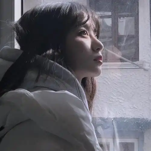 忧郁孤独女生头像